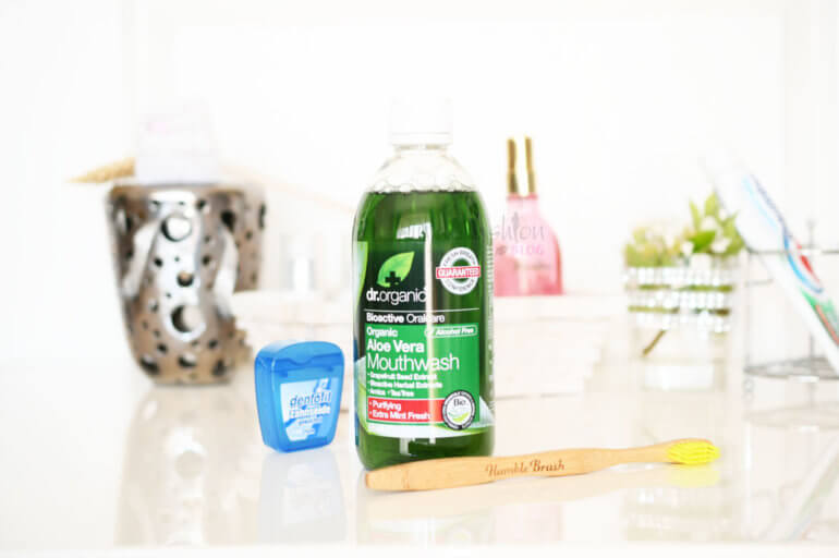 Nežna svežina • Zdrav nasmeh – ustna nega Dr.Organic